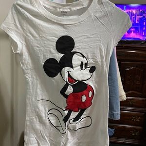 Disney shirt